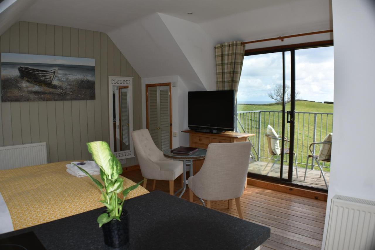Frogwell Apartment Strete Екстериор снимка