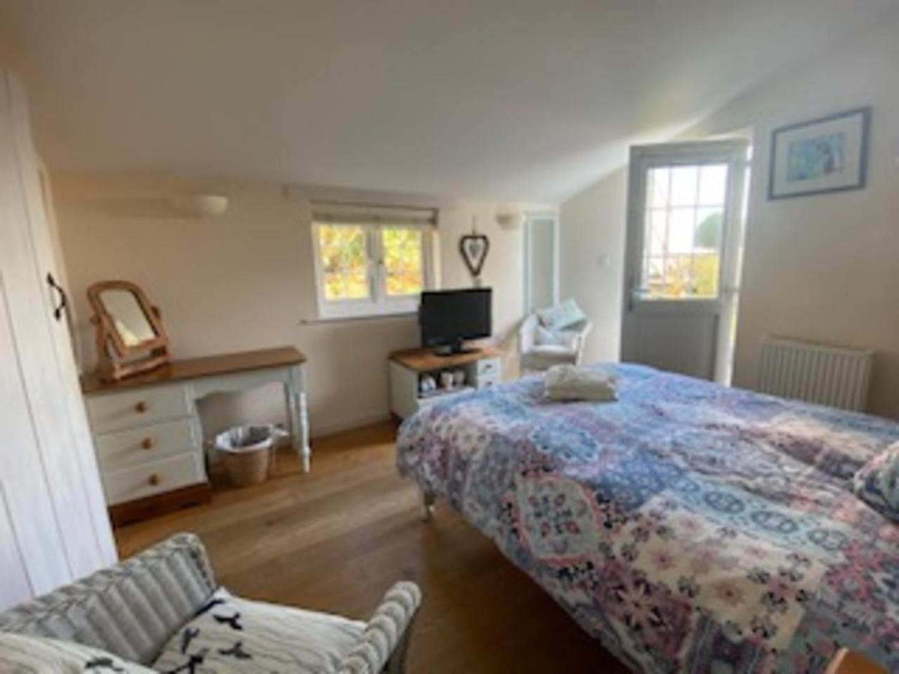 Frogwell Apartment Strete Екстериор снимка